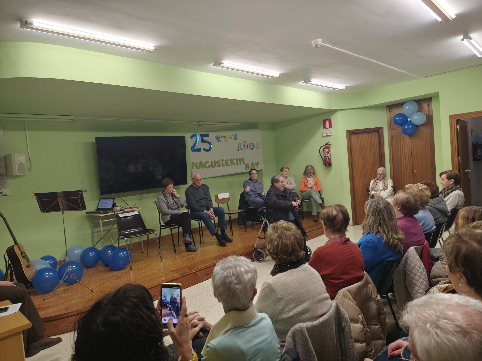 En este momento estás viendo 25 Aniversario Nagusiekin Bat